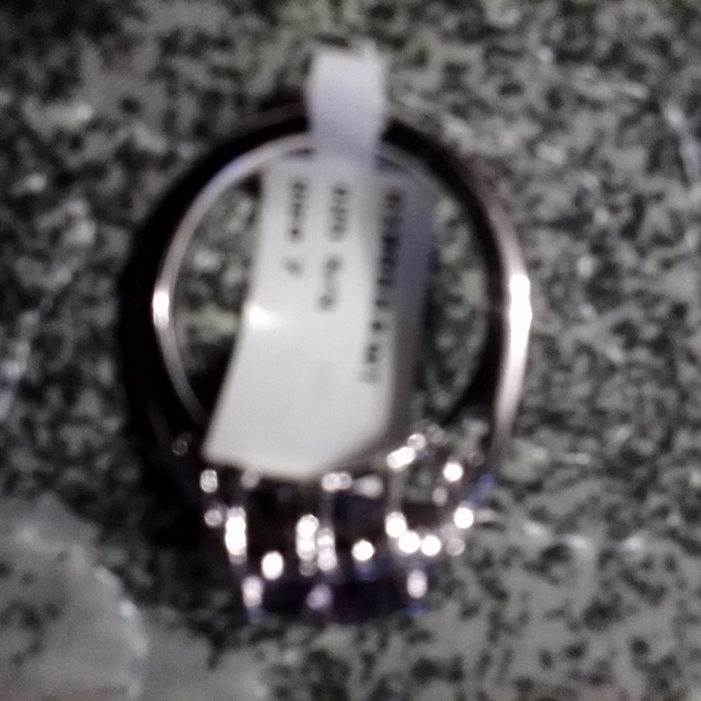 Ring - Picture 2 of 2
